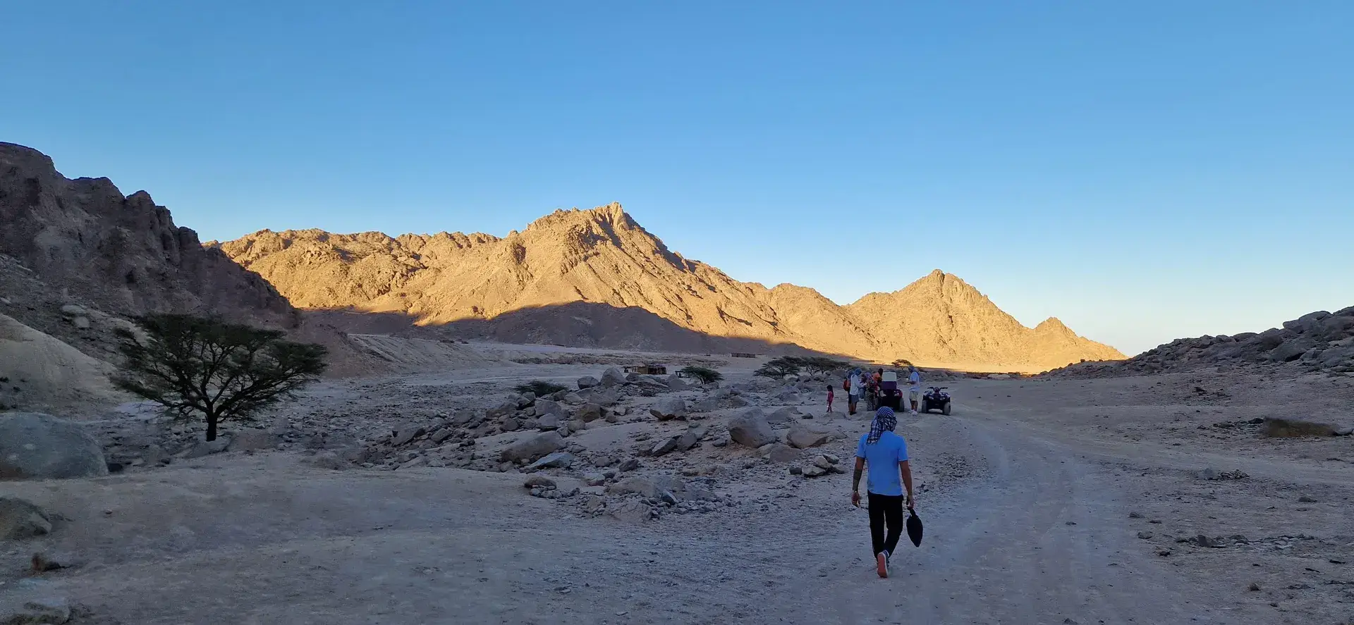 Quad-Fahrer in der Wüste bei Hurghada